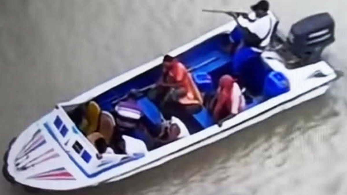 ঈশ্বরদীতে বালু মহালের আধিপত্য বিস্তারের জেরে গুলিবর্ষণ, আহত ৩