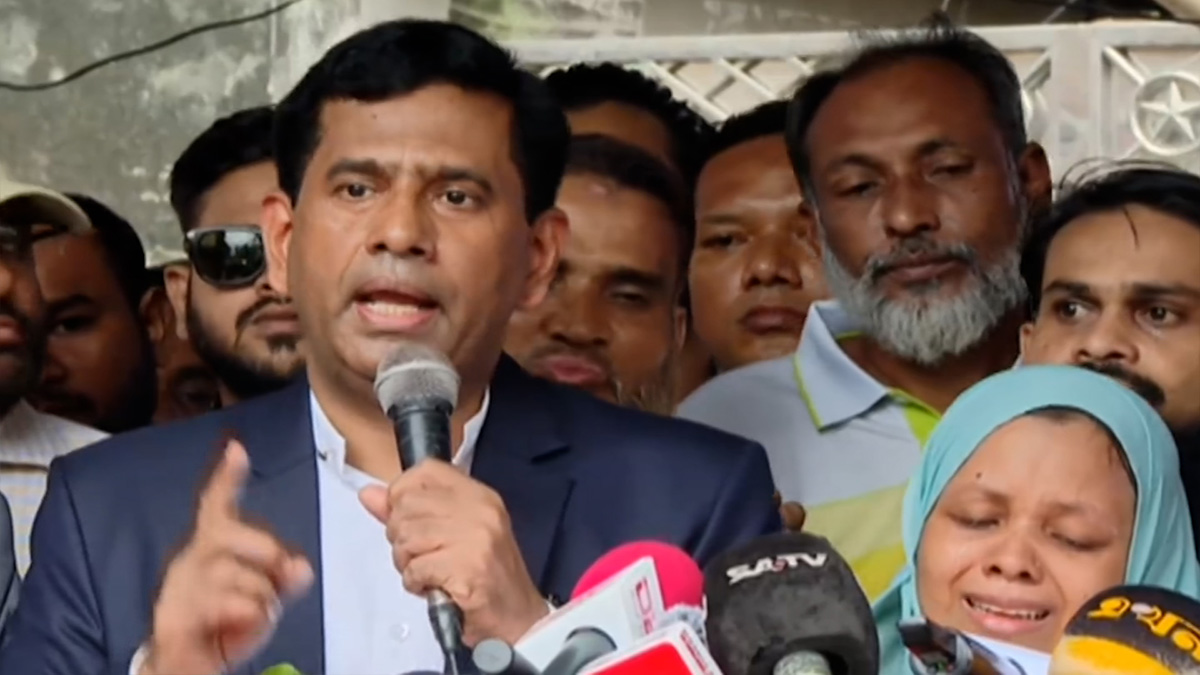 জুলাইকে ভুলিয়ে দিতে চাইলে নব্য মিরজাফর হিসেবে চিহ্নিত হবে: চিফ প্রসিকিউটর