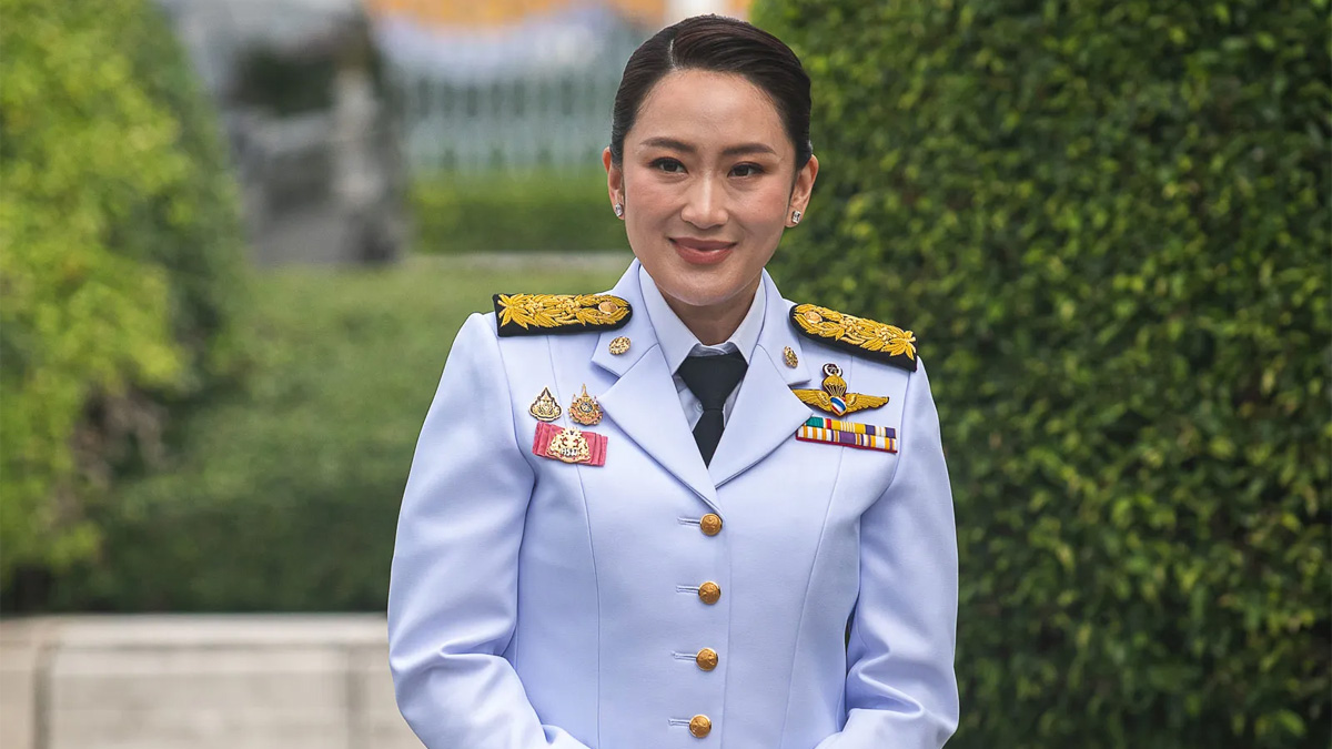 বরখাস্ত হওয়া থাই প্রধানমন্ত্রী পেলেন সংস্কৃতি মন্ত্রীর দায়িত্ব