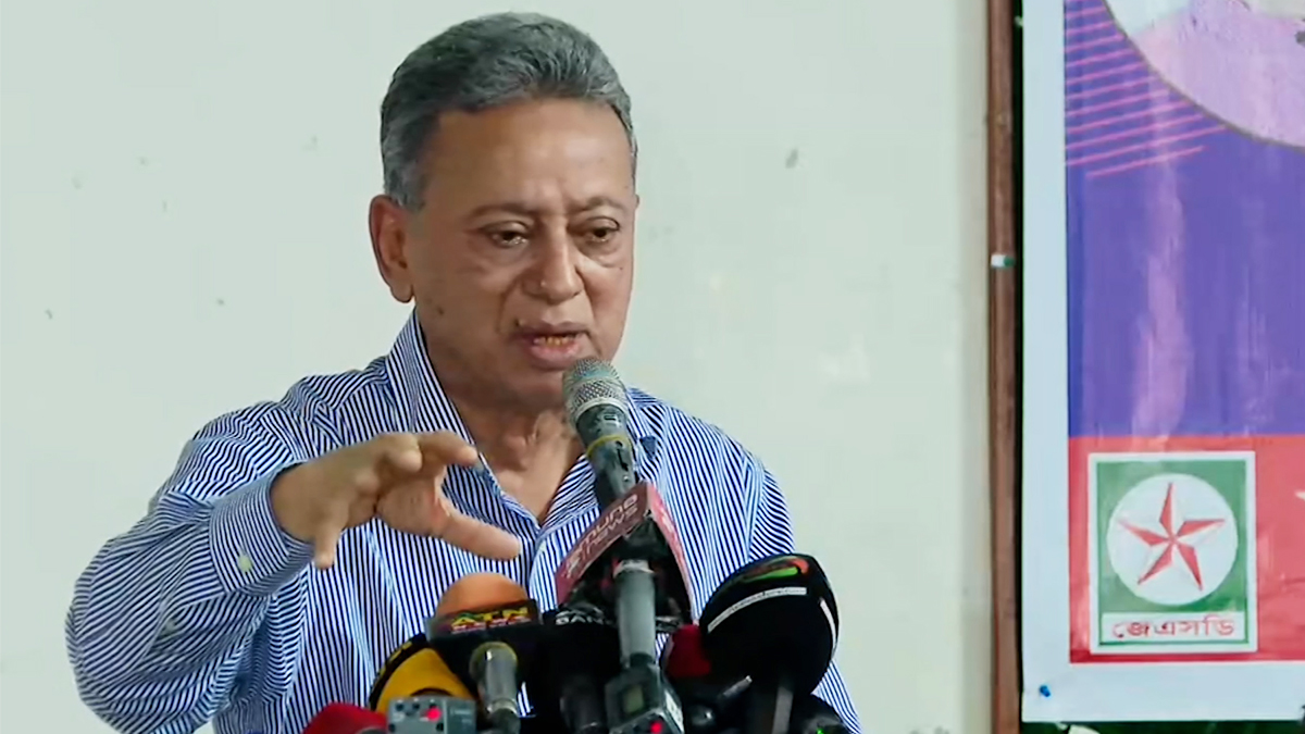 গোপালগঞ্জের ঘটনাই বলে আ. লীগ এখনও পেশিশক্তির রাজনীতিতে বিশ্বাস করে: আমীর খসরু