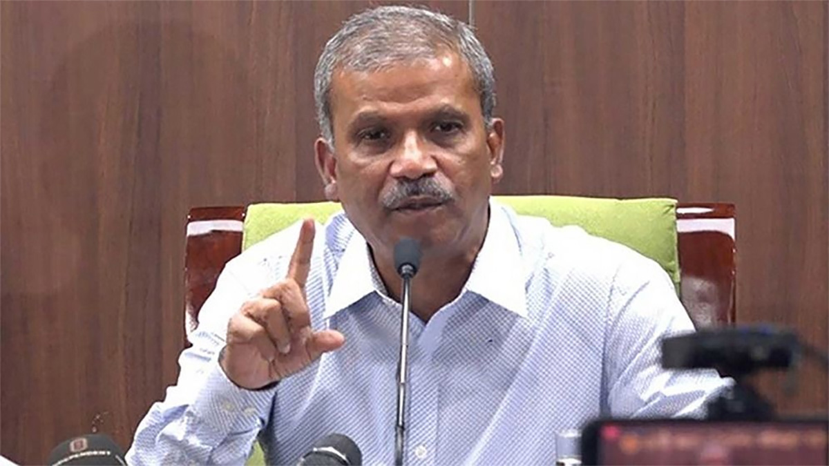 ফেব্রুয়ারিতে নির্বাচন নিয়ে সরকার দৃঢ়প্রতিজ্ঞ: আইন উপদেষ্টা