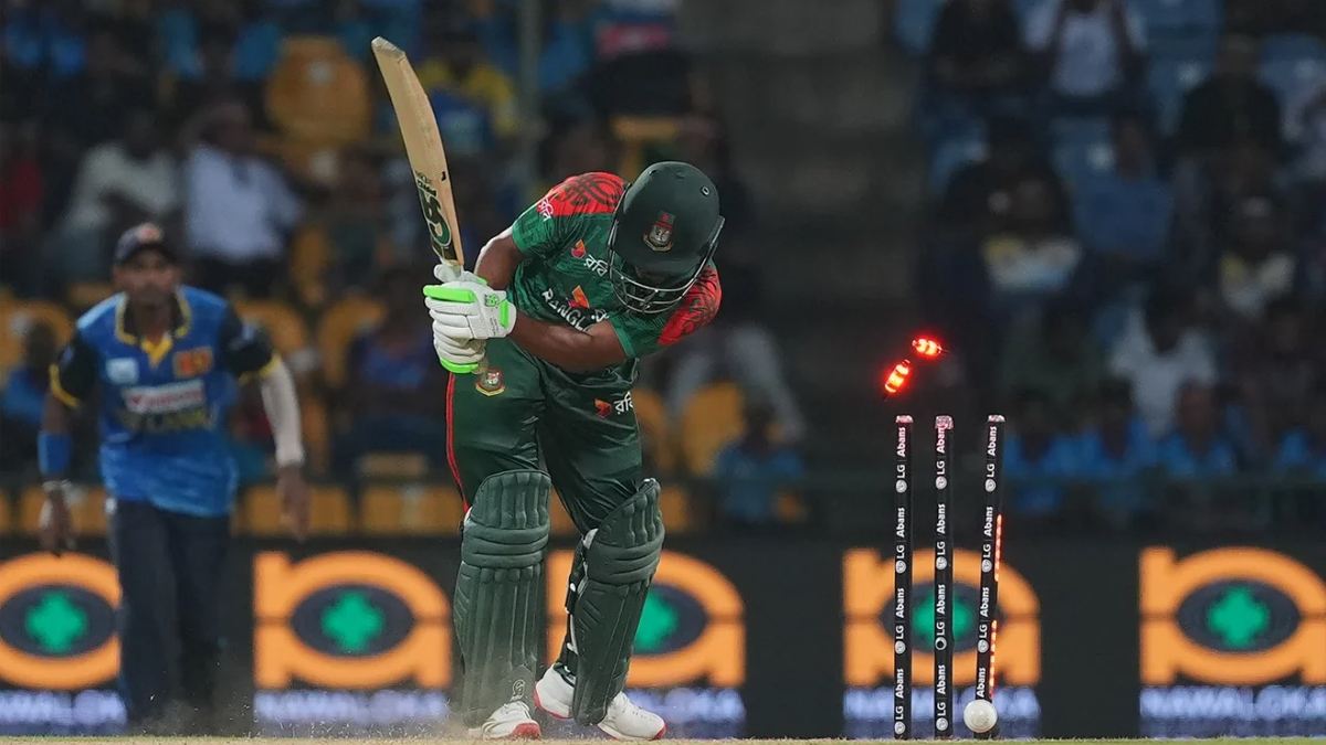 আবারও ব্যর্থতার গল্প লিখে শ্রীলঙ্কার কাছে সিরিজ হারলো বাংলাদেশ