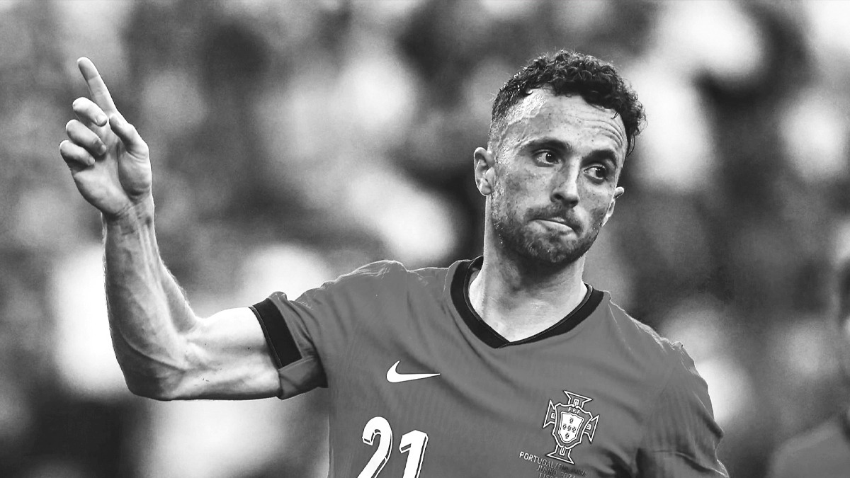 রক্তিম আভায় মহাকালের খাতায় দিয়েগো জোতা