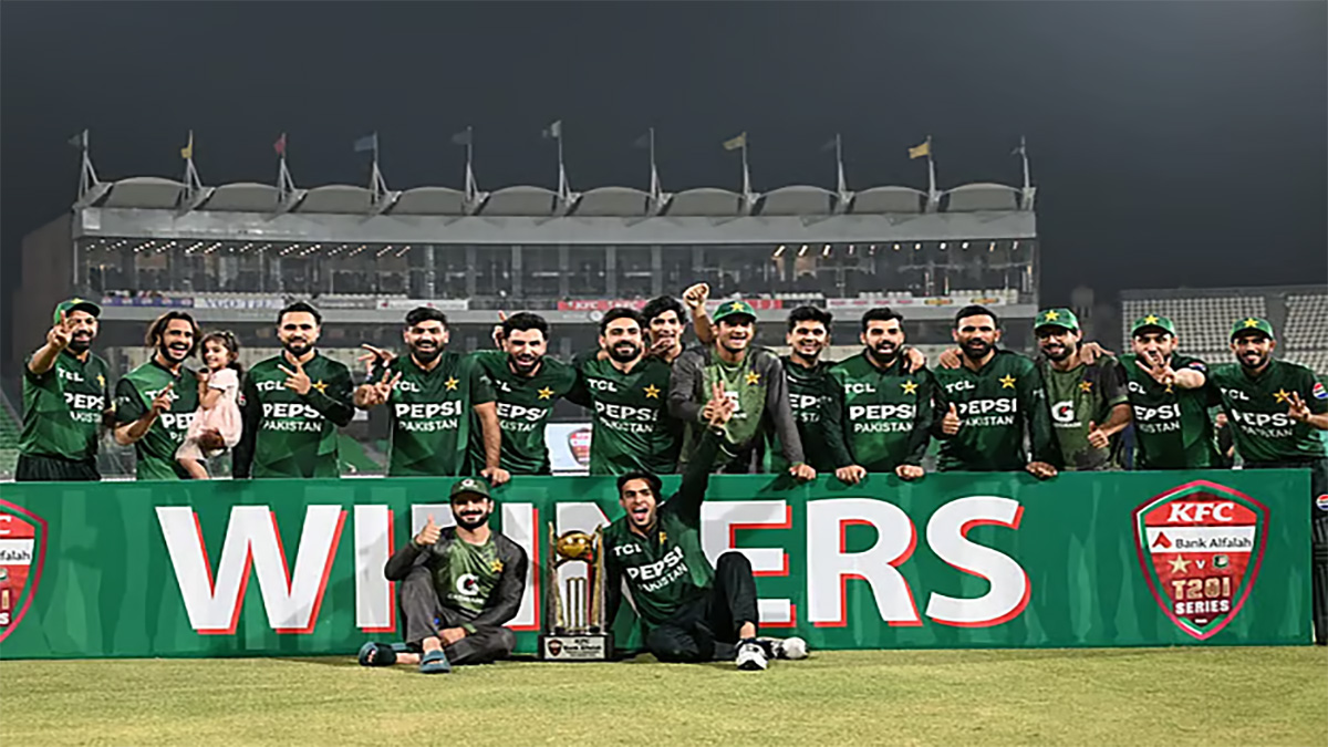 বাবর-শাহিনদের ছাড়াই বাংলাদেশ সিরিজের দল ঘোষণা পাকিস্তানের