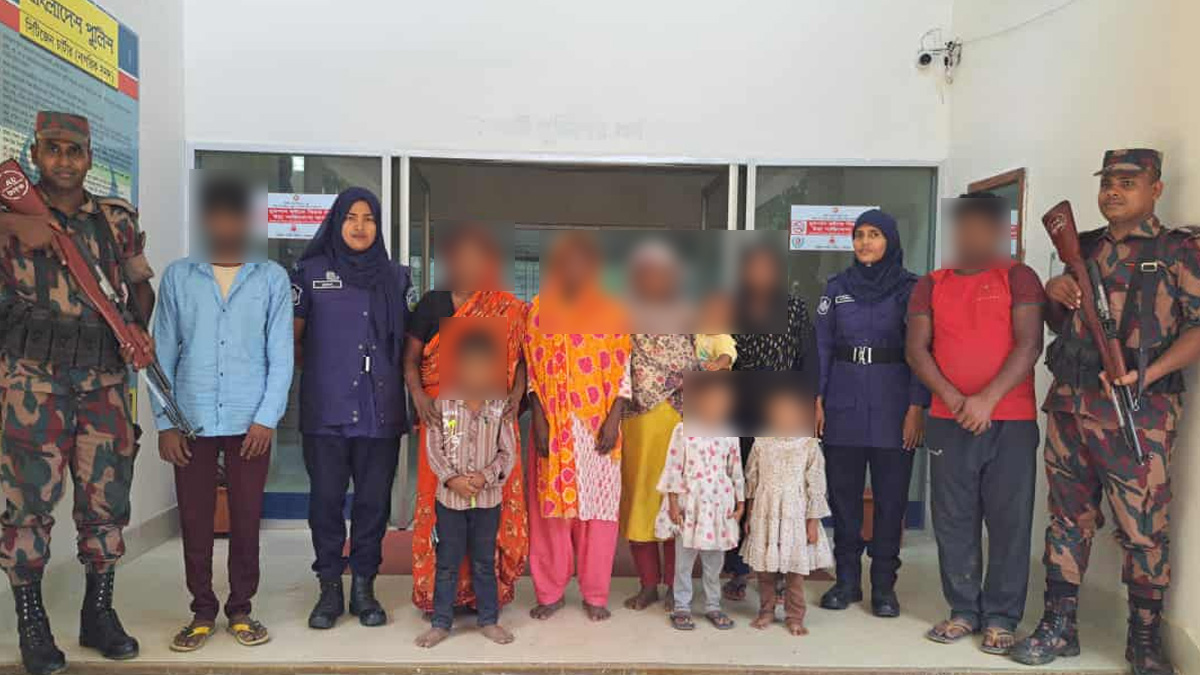 শেরপুরের নালিতাবাড়ী সীমান্তে নারী-শিশুসহ ১০ জনকে পুশইন