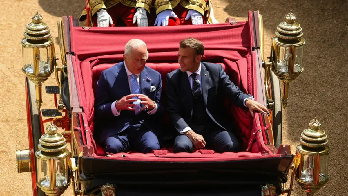 ব্রিটেন সফরে রাজার নিকট গাজা ও ইউক্রেনের প্রতি সমর্থনের আহ্বান ফরাসি প্রেসিডেন্টের