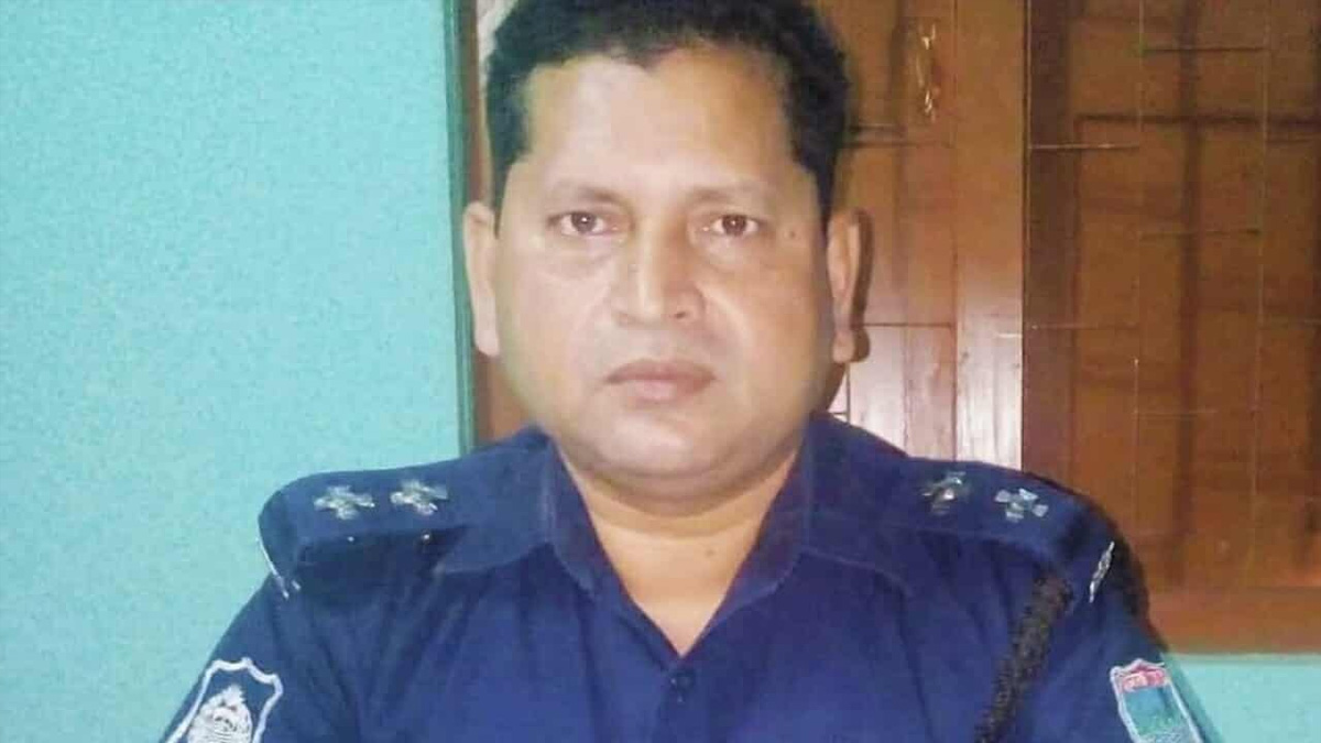 সাতক্ষীরায় দায়িত্ব পালনকালে পুলিশ কর্মকর্তার মৃত্যু