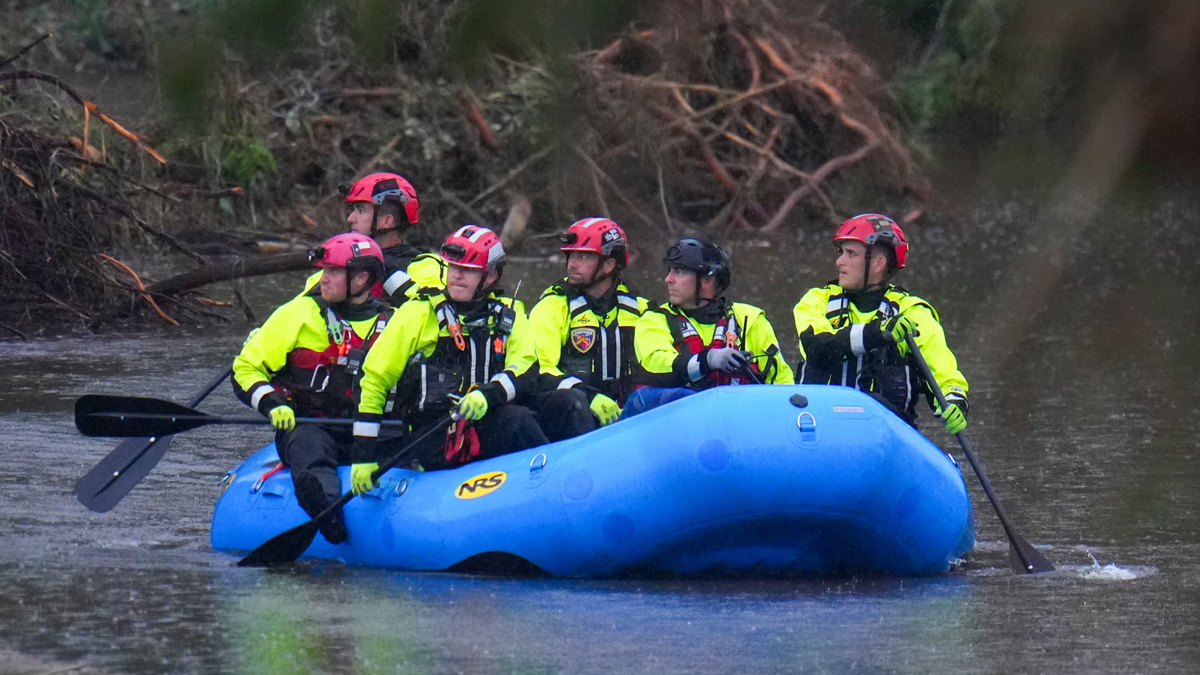 টেক্সাসে ভয়াবহ বন্যায় প্রাণহানি বেড়ে ১০৯