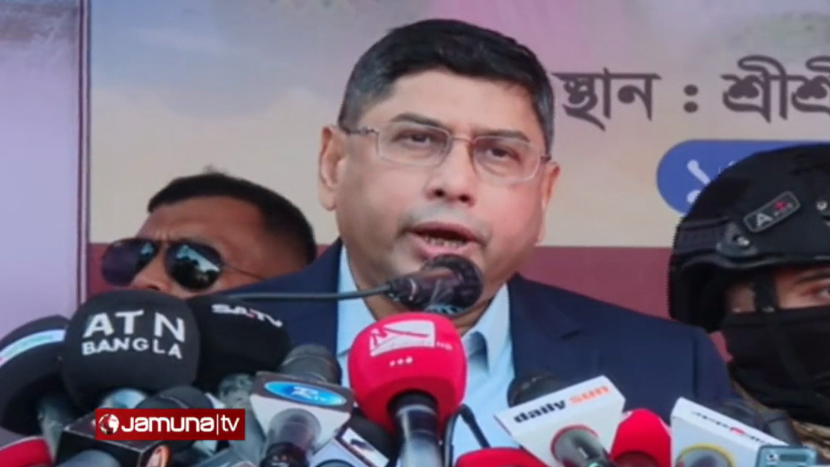 দেশে সম্প্রীতি বজায় রাখতে সবাইকে অঙ্গীকারবদ্ধ হওয়ার আহ্বান সেনাপ্রধানের