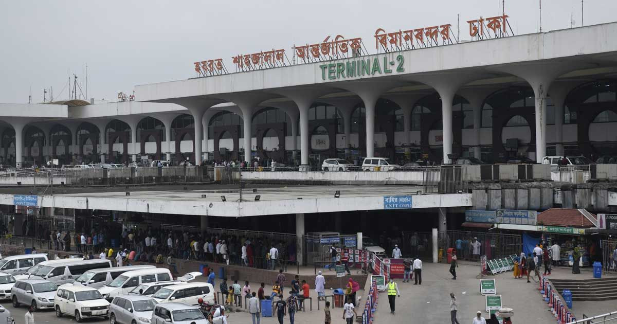 শাহজালাল বিমানবন্দরে ৭৬ ভরি স্বর্ণ উদ্ধার, আটক ৩