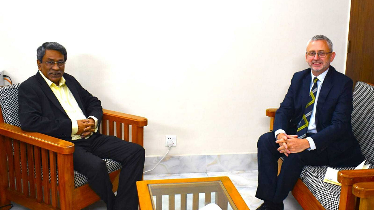 আলী রীয়াজের সঙ্গে ইইউ রাষ্ট্রদূত মিলারের বৈঠক