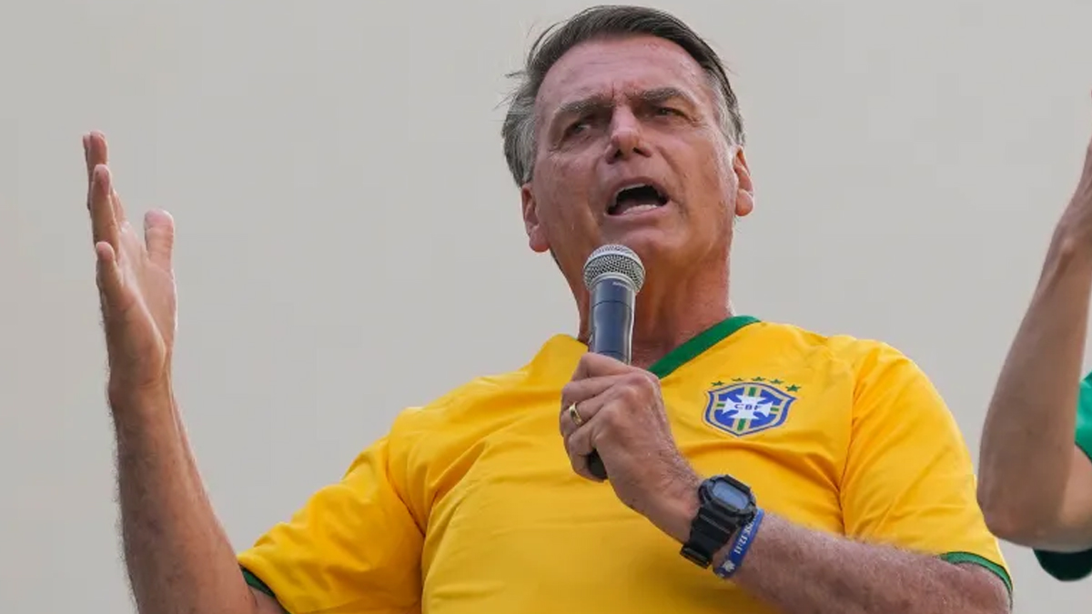 ব্রাজিলের সাবেক প্রেসিডেন্টকে গৃহবন্দী করার নির্দেশ সুপ্রিম কোর্টের