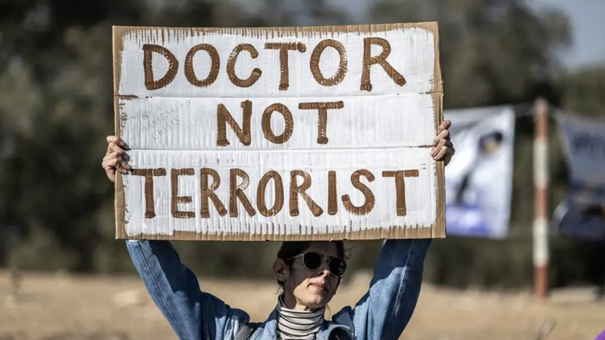 ‘গাজার ২৪ চিকিৎসকে নির্মম অবস্থায় আটক করে রেখেছে ইসরায়েল’