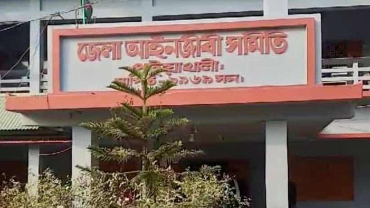 জামিনের জন্য বিচারকের বাসায় টাকার বান্ডিল প্রেরণ, পিপির সদস্যপদ স্থগিত