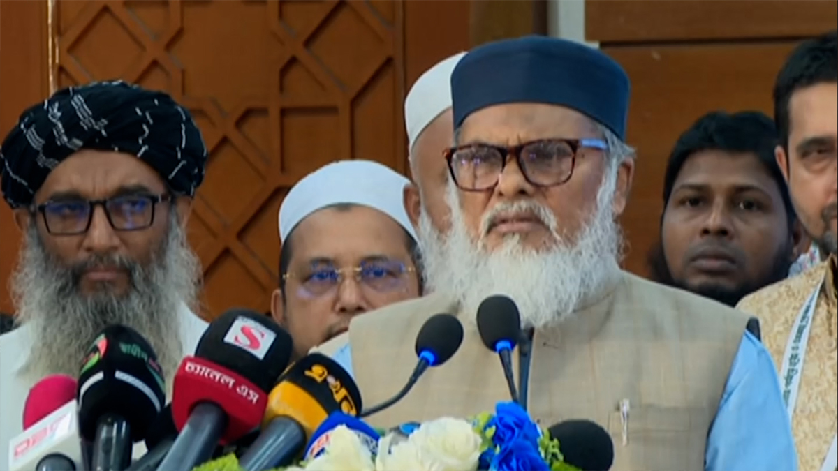 শুধু অর্থের জন্য অসুস্থ কাউকে সৌদি আরবে না নেয়ার অনুরোধ ধর্ম উপদেষ্টার