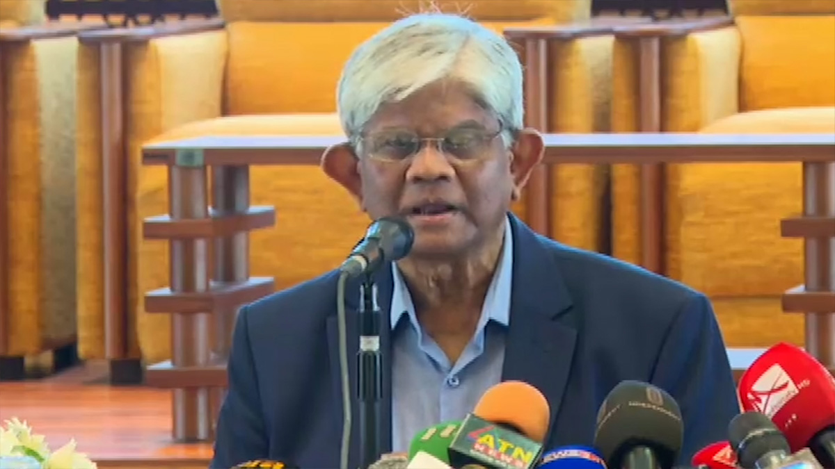 আগের তুলনায় অর্থনীতি স্থিতিশীল: অর্থ উপদেষ্টা