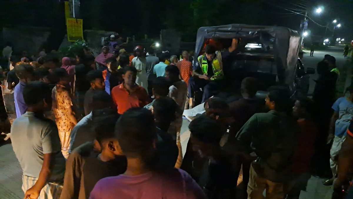 গাইবান্ধায় ট্রাক-অটোভ্যান সংঘর্ষে দুইজন নিহত, আহত ২