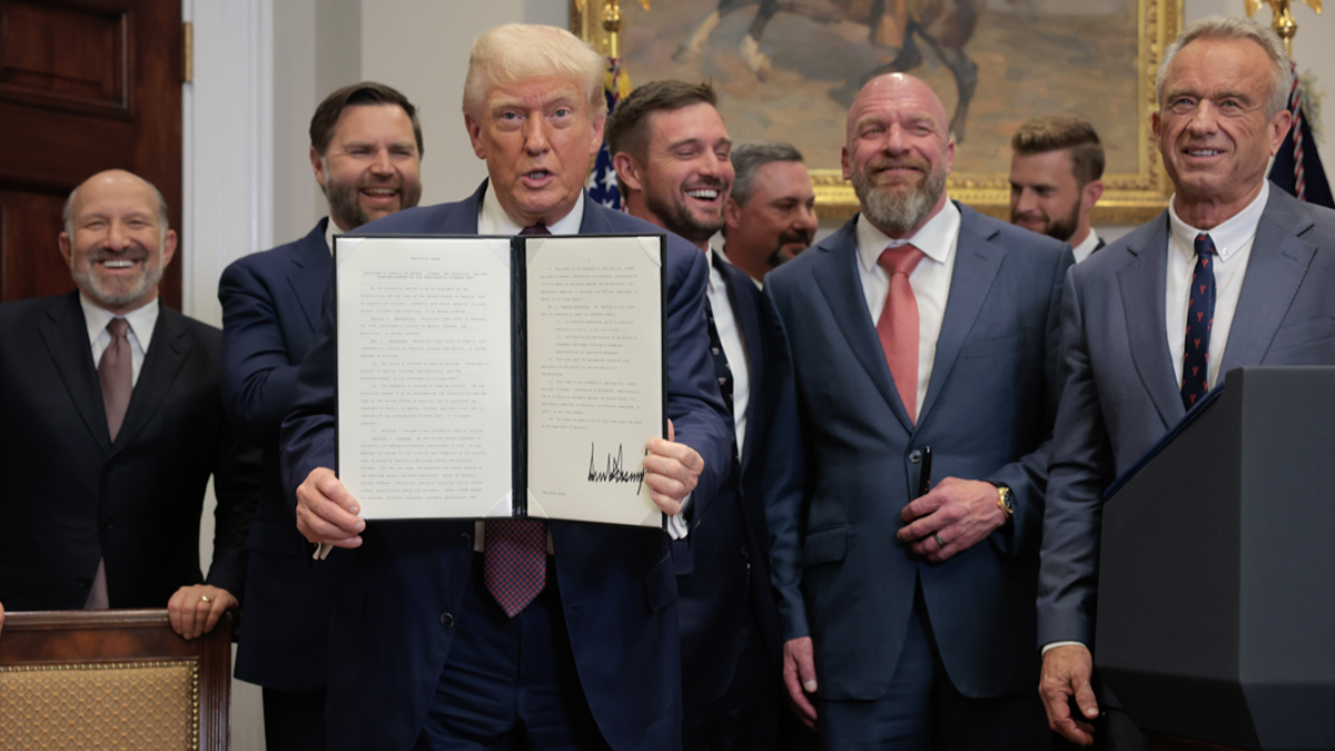 ট্রাম্পের আদেশে ১২ বছর পর আবার স্কুলে ফিরছে ‘প্রেসিডেনশিয়াল ফিটনেস টেস্ট’