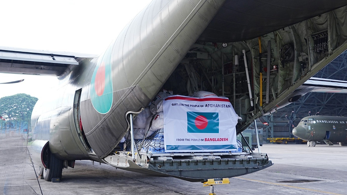 ভূমিকম্পে ক্ষতিগ্রস্ত আফগানিস্তানে ত্রাণ পাঠালো বাংলাদেশ
