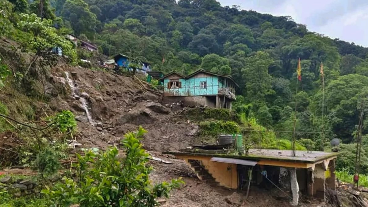 ভারতের সিকিমে ভয়াবহ ধসে ৪ জনের মৃত্যু, আহত অন্তত ১০