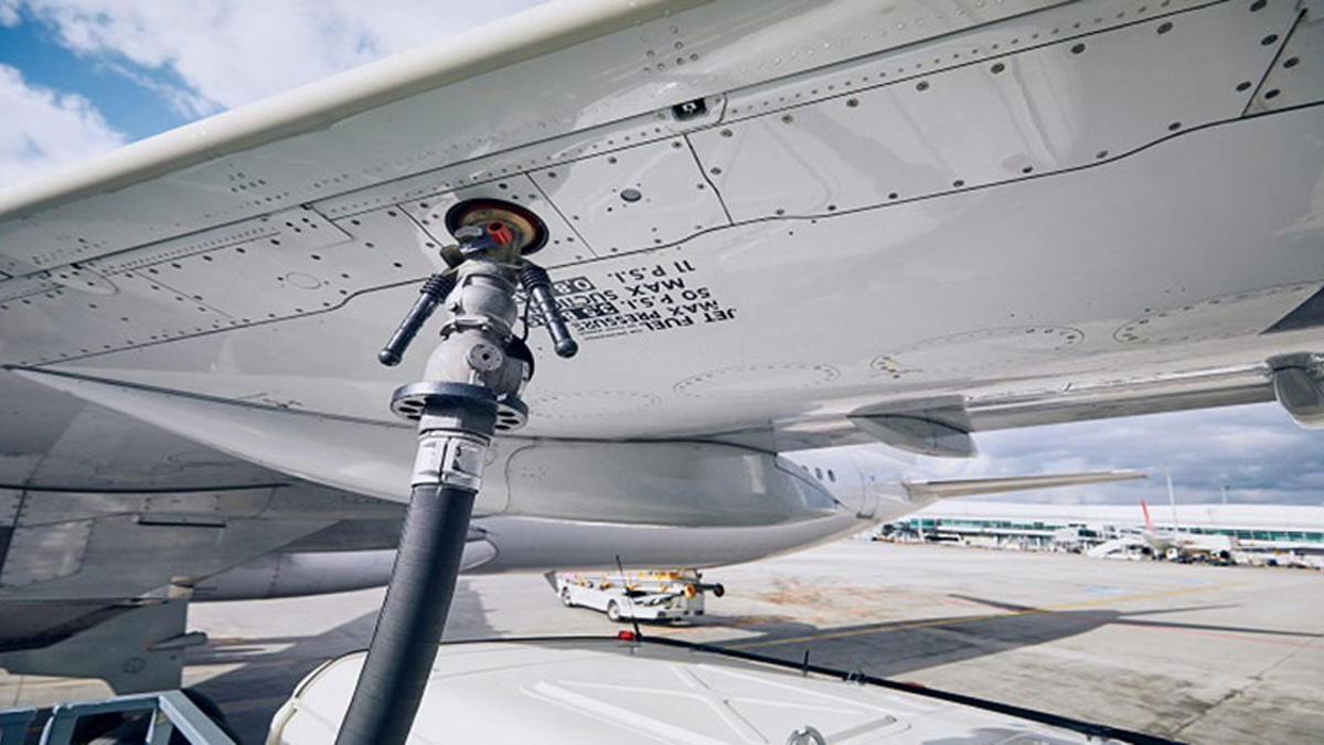 দাম কমল জেট ফুয়েলের