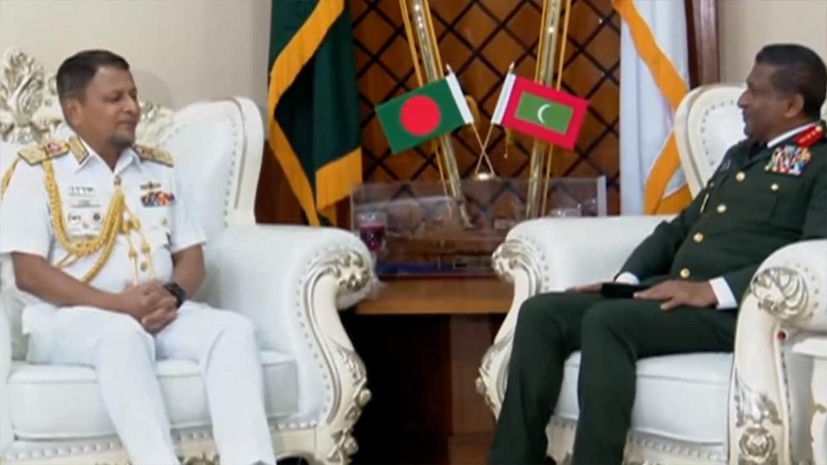 নৌবাহিনী প্রধানের সঙ্গে মালদ্বীপের সেনাপ্রধানের সাক্ষাৎ