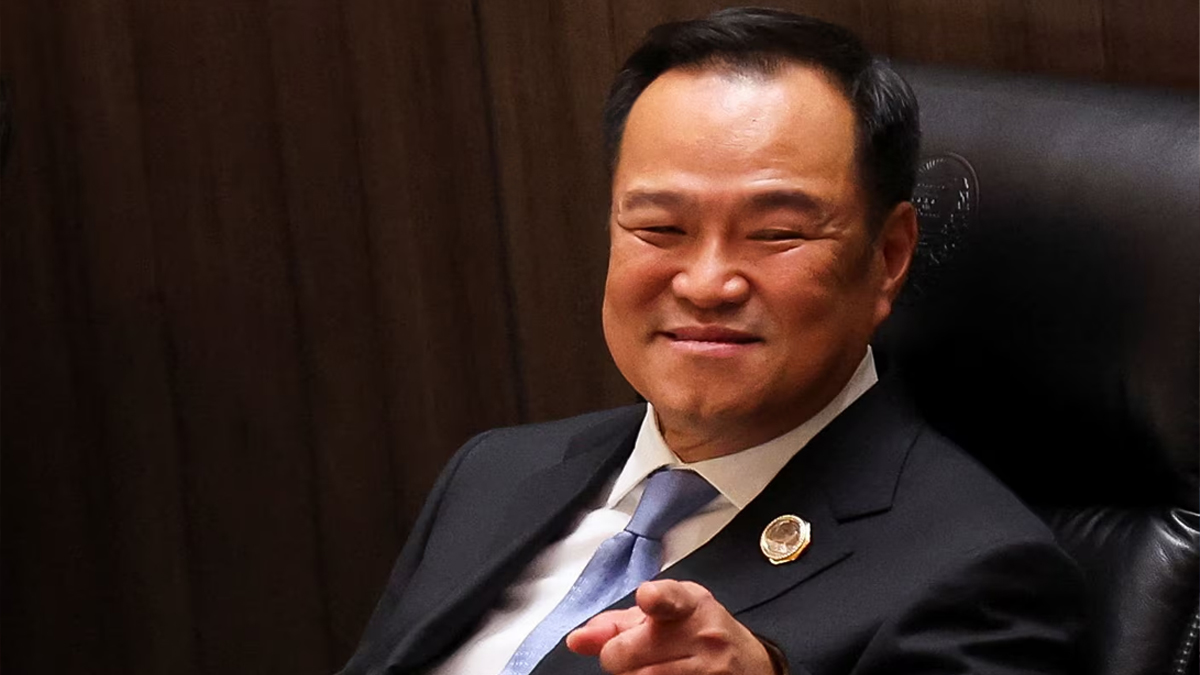 থাইল্যান্ডের নতুন প্রধানমন্ত্রী অনুতিন চার্নভিরাকুল