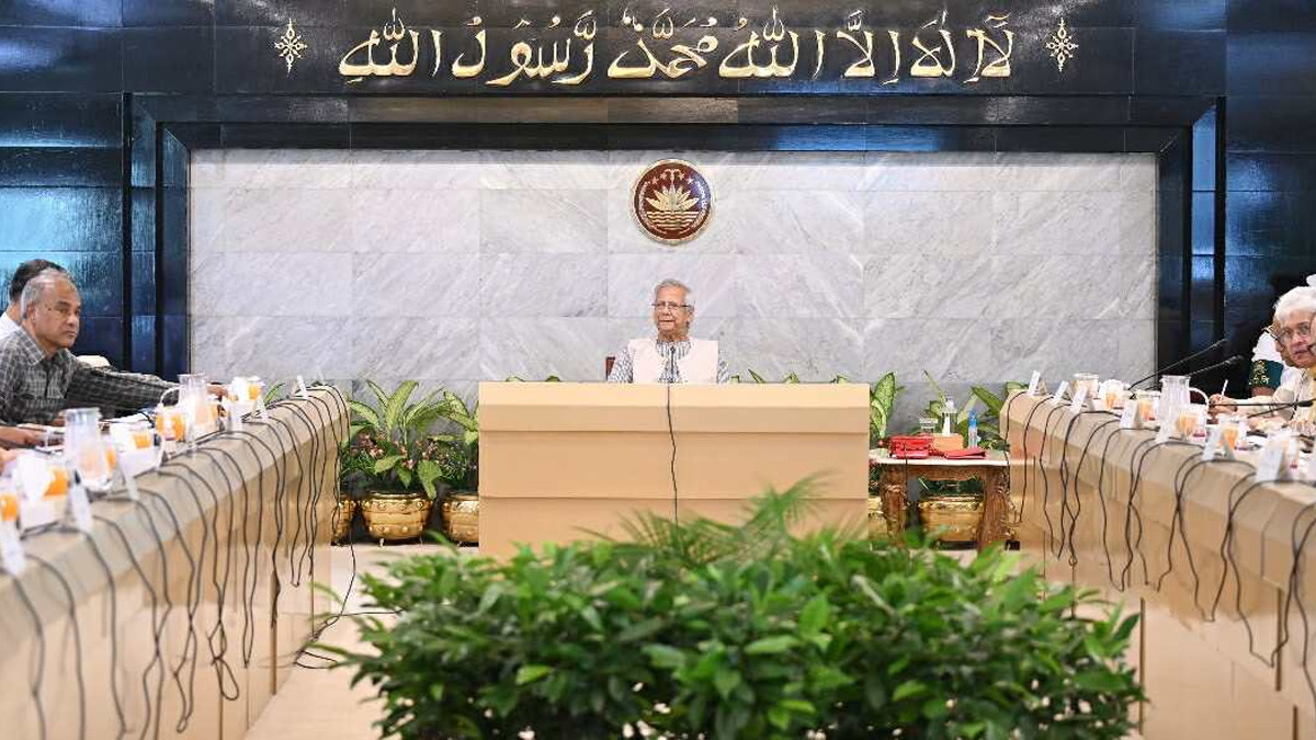 মানবতাবিরোধী মামলায় অভিযুক্তরা ভোটে দাঁড়াতে পারবে না, উপদেষ্টা পরিষদে সিদ্ধান্ত